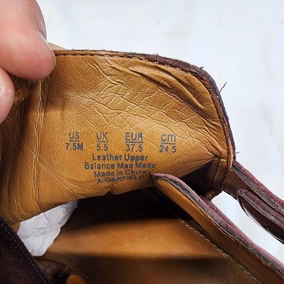 Franco Sarto Boots Garfield Ankle Booties Red Burgundy Block Heels Size 7.5 - Picture 7 of 9